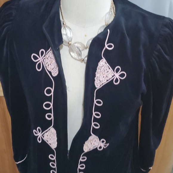 Fleurdelis 11 - Picture 5 of 7